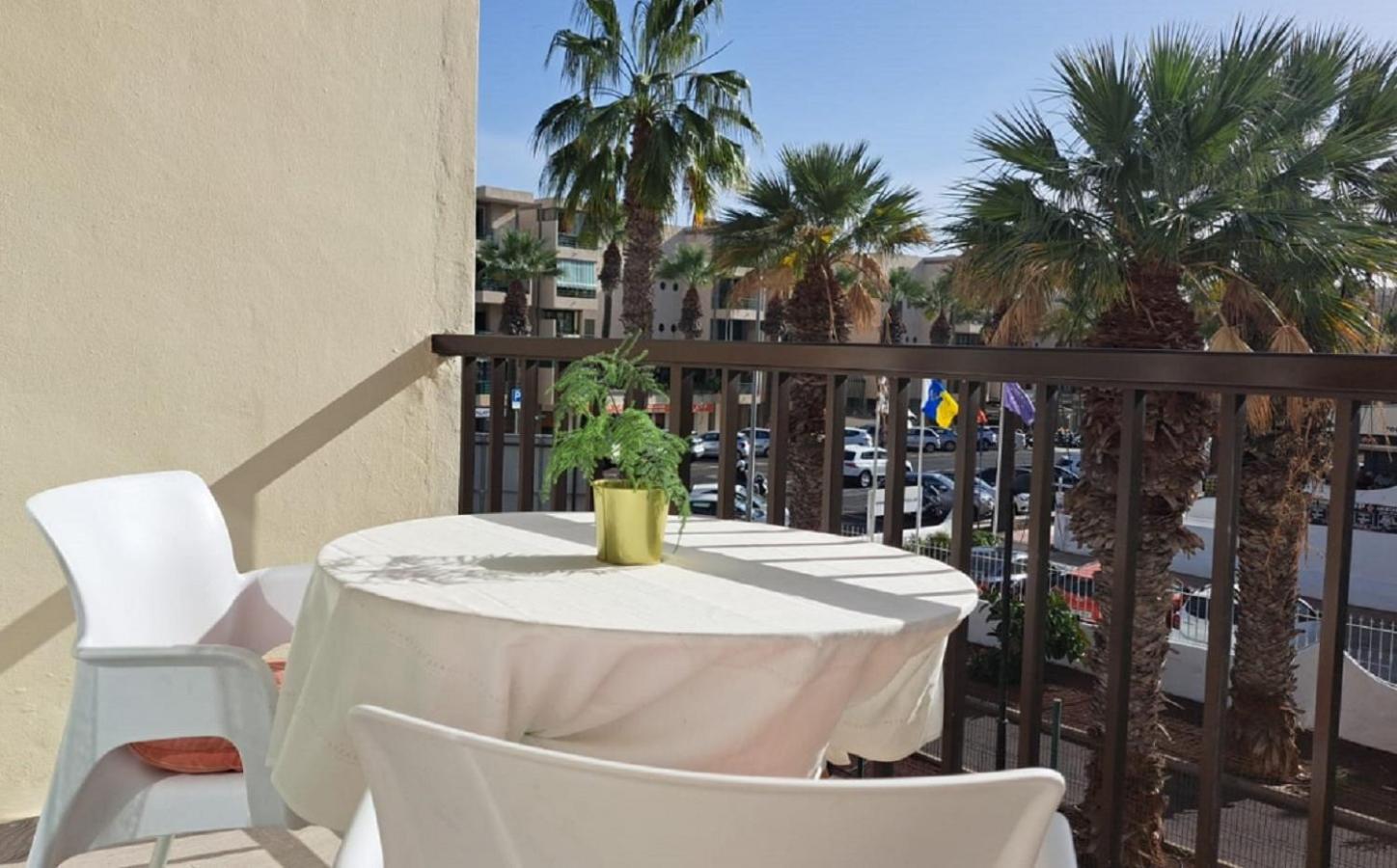 דירות פלאייה דה לאס אמריקס Shining Gold El Dorado With Free Parking And Wifi מראה חיצוני תמונה